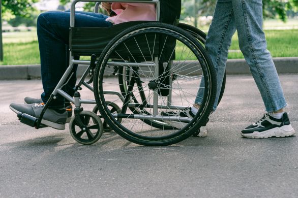 Tekort aan zorgpersoneel blijft groot: druk op zorgprofessionals neemt toe